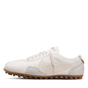 Women's Nike Moon Shoe OG - Summit White/Soft Pearl