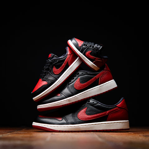 Jordan 1 Retro Low OG 'Banned' (TD) - Black/Varsity Red