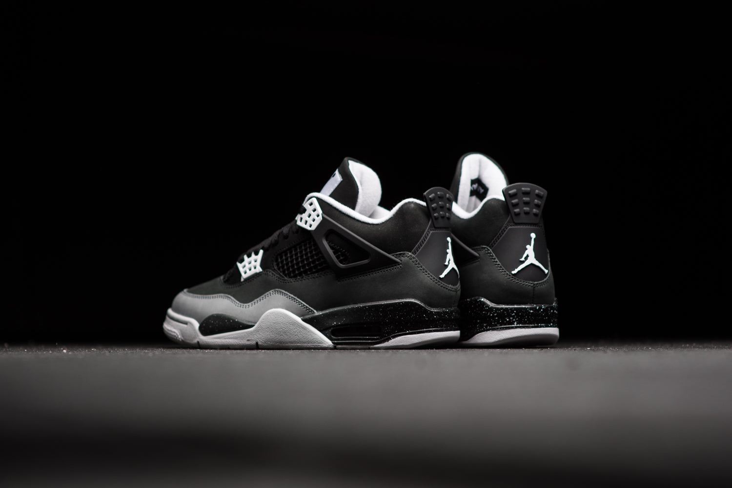 Air Jordan 4 Retro Fear 10