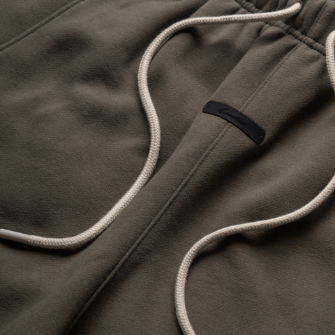 Fear Of God Essentials Fleece Cargo Basketball Shorts - Moss