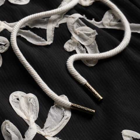 Honor The Gift Floral Ribbon Ankle Pants - Black