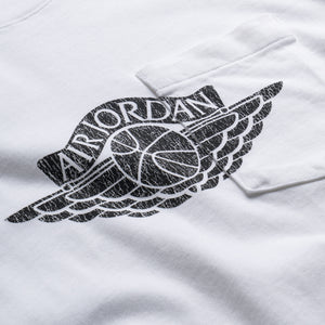 Jordan Flight Essentials Pocket Tee - White/Black