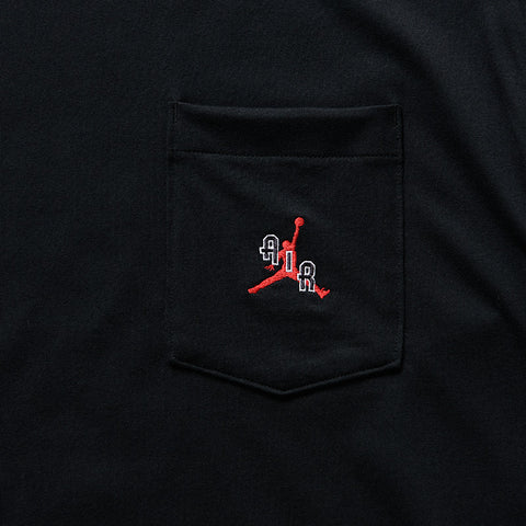 Jordan Pocket Tee - Black/Gym Red