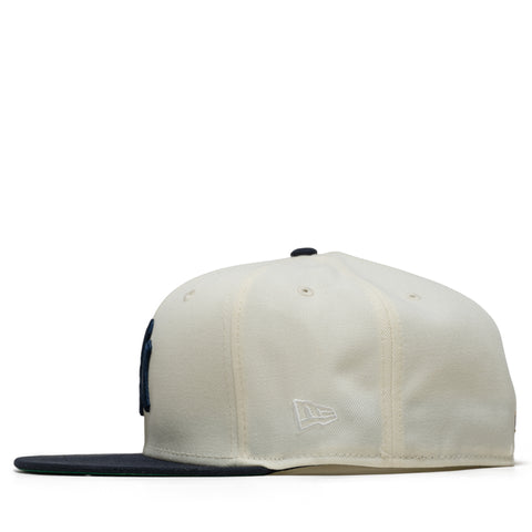 New Era x Politics New York Yankees 59FIFTY Fitted - Chrome/Navy
