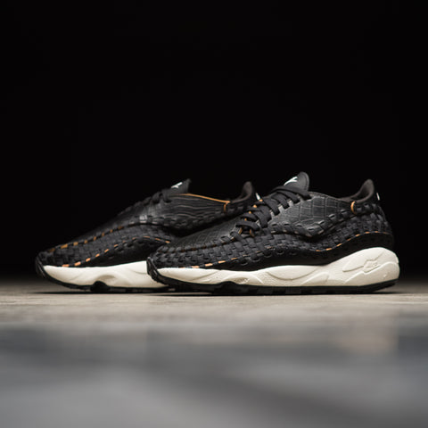 Women's Nike Air Footscape Woven - Black/Pale Ivory
