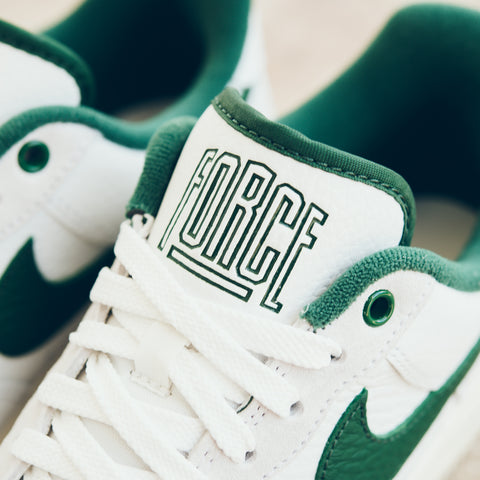 Nike Air Force 1 07 White Green