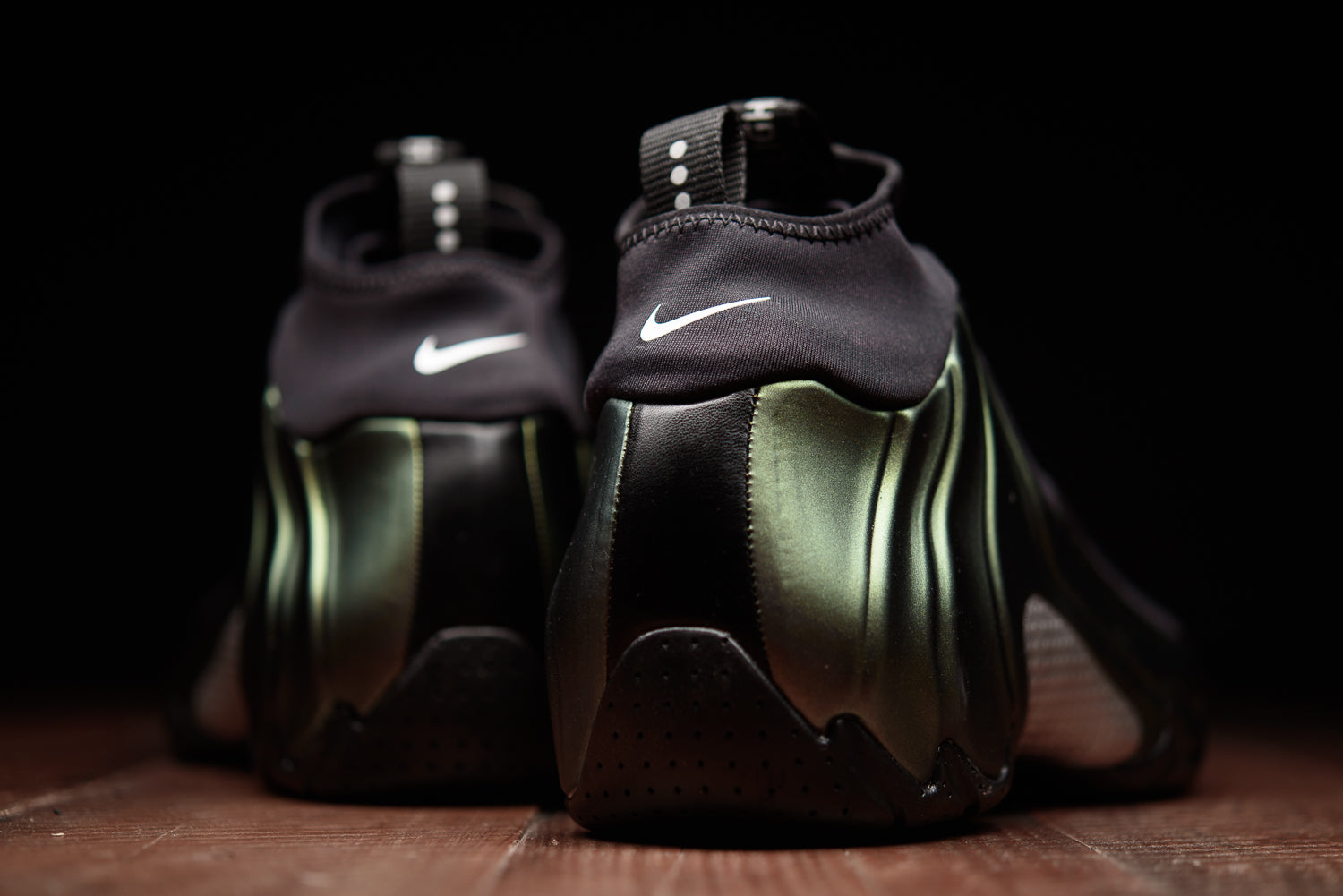 black and gold posite