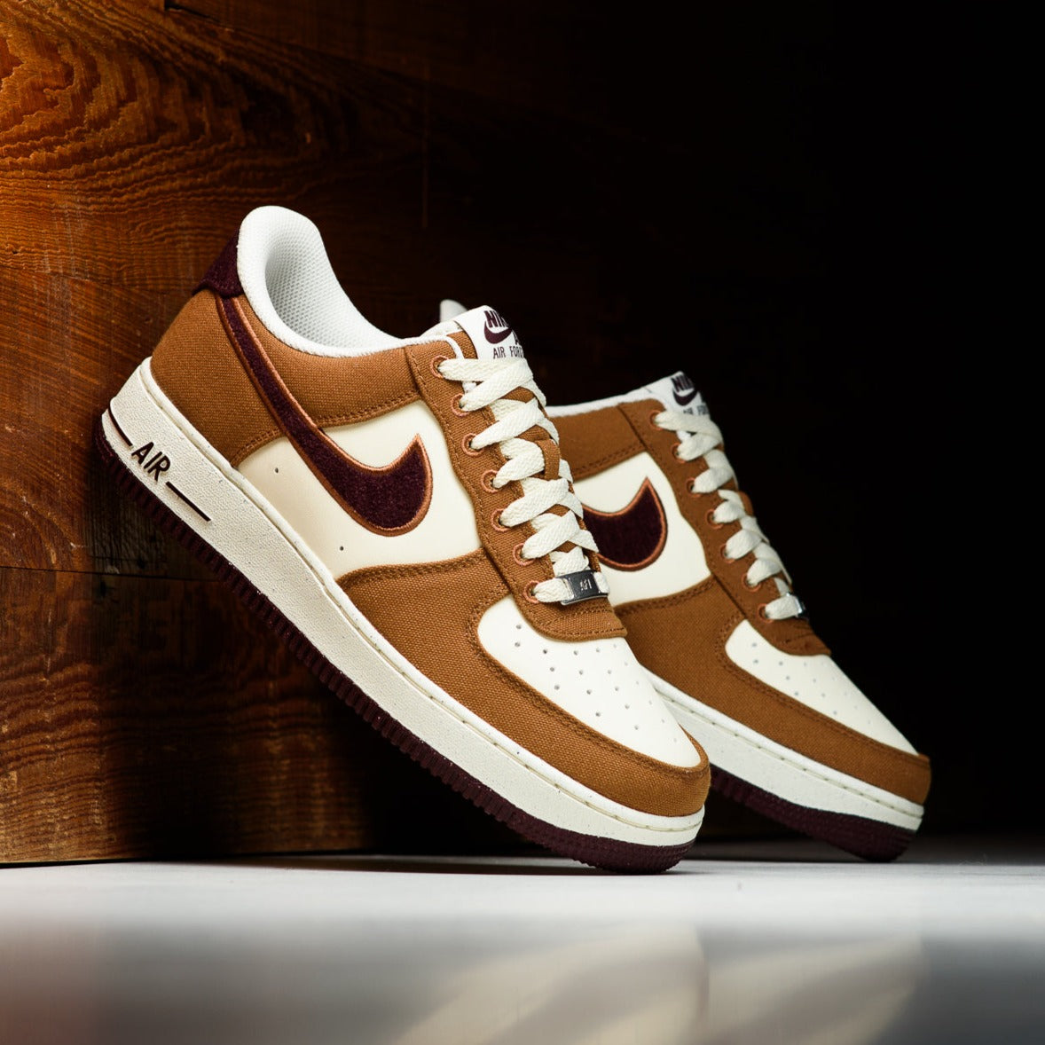 Nike air force 1 07 se red crush clearance