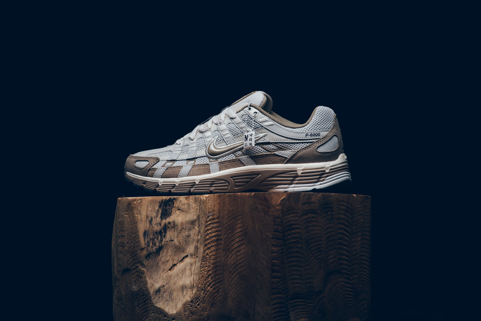 NIKE P-6000 KHAKI/M SILV 国内発送 Nike_P-6000_PRM_Photon_Dust-