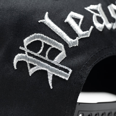 Pleasures Throwback Snapback - Black