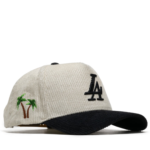 Reference Paradise LA Corduroy Snapback - Cream/Black