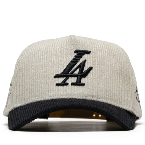 Reference Paradise LA Corduroy Snapback - Cream/Black