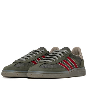 Adidas Handball Spezial - Olive Strata/Team Victory Red