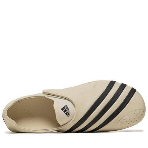 Pharrell Williams x Adidas Vario Flat Earther - Chalk White/Core Black