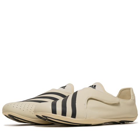 Pharrell Williams x Adidas Vario Flat Earther - Chalk White/Core Black