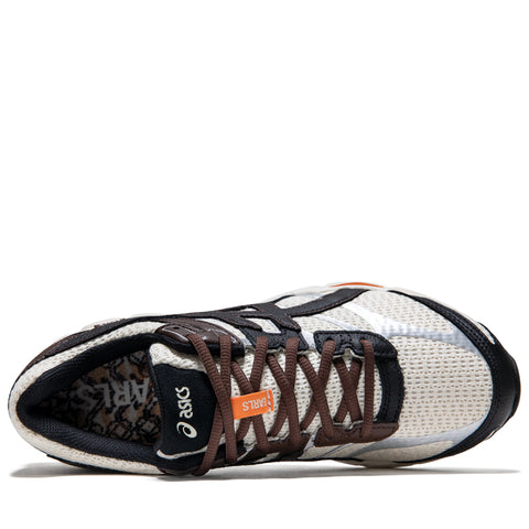 EARLS x Asics Gel-Cumulus 16 - Coconut Milk/Black