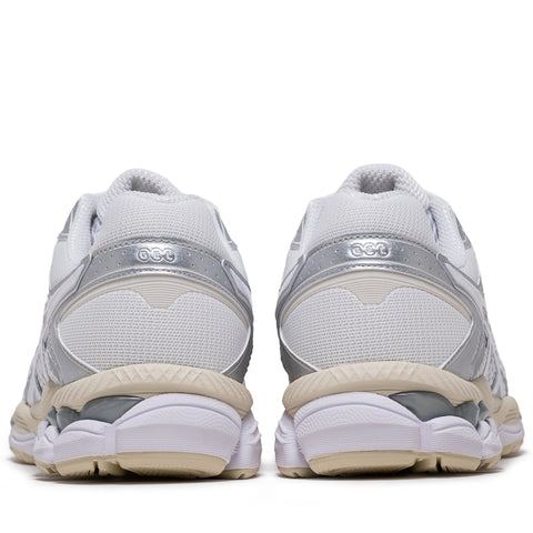 Asics Gel-Cumulus 16 - White/White