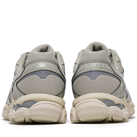 Asics Gel-Cumulus 16 - Dried Leaf Green/Dried Leaf Green