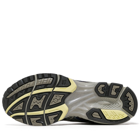 18 East x Asics Gel-Nimbus 10.1 - Canteen/Abbey Stone