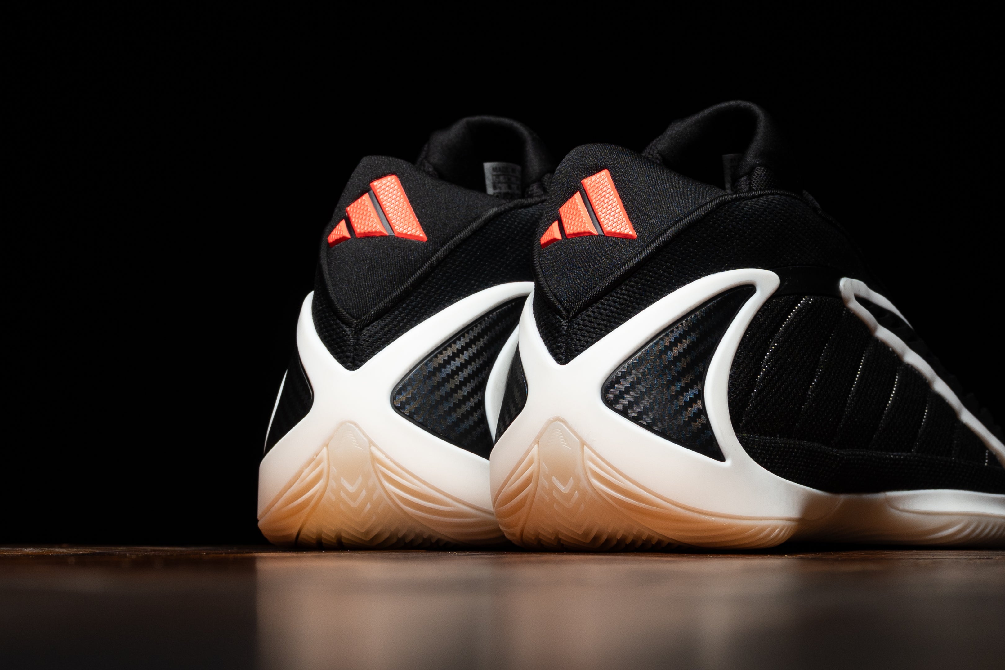 シューズ(男性用) AE2 Core Black Sneaker Politics