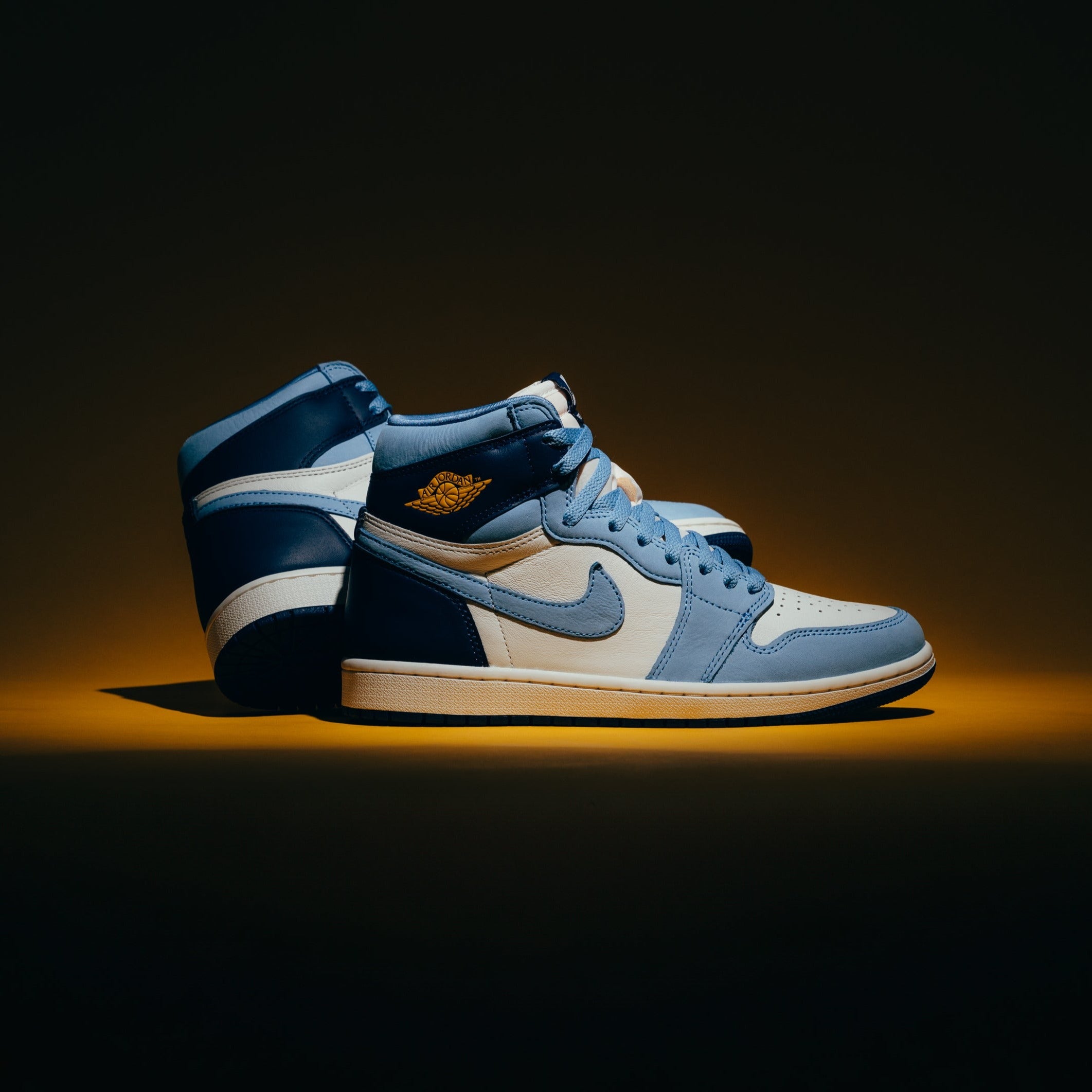 Air jordan 1 blue and gold best sale