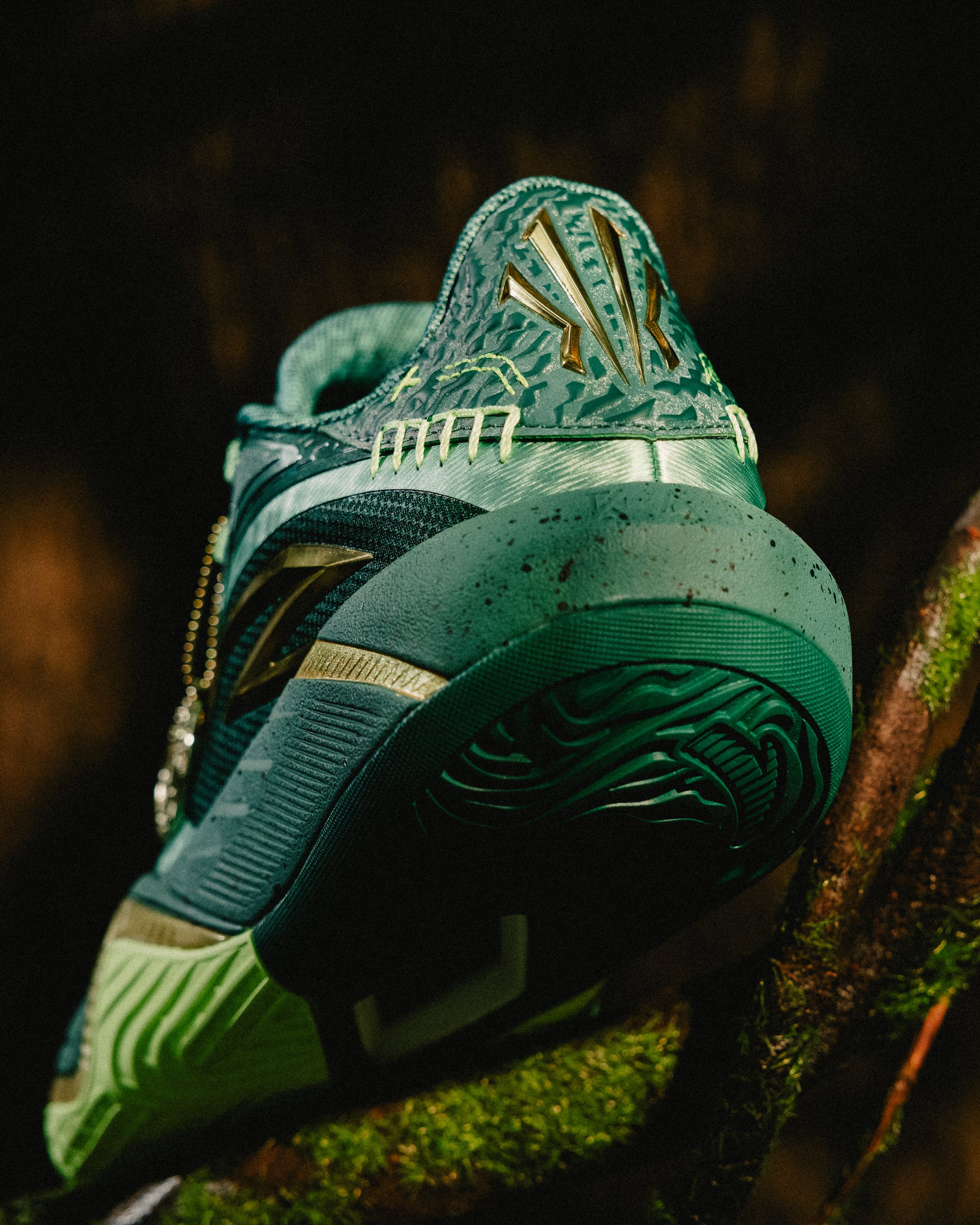 Anta Kai 3 'The Alchemist' - Green/Gold – Sneaker Politics