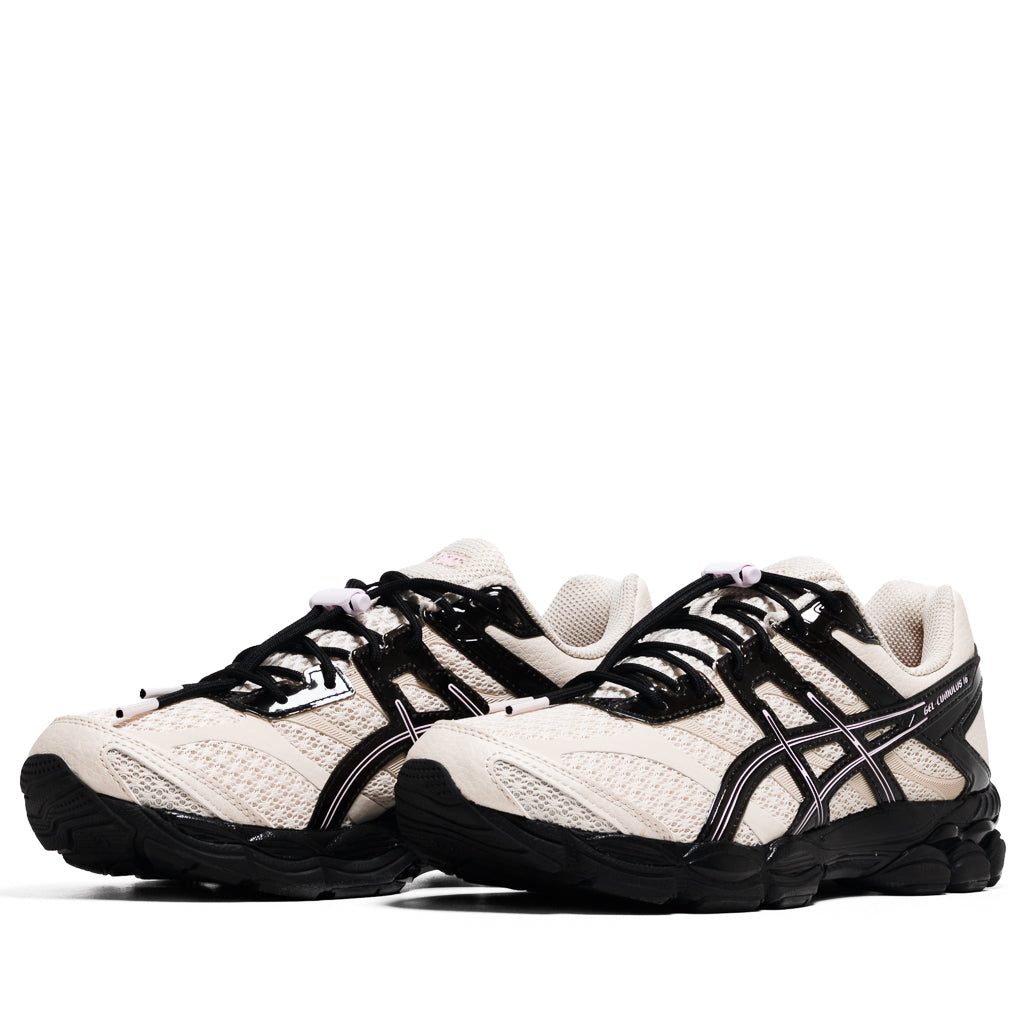 asics GEL-CUMULUS 16 アイボリー/ブラック 新品　24cm Asics - GEL-Cumulus 16 - Black/Black | UP THERE
