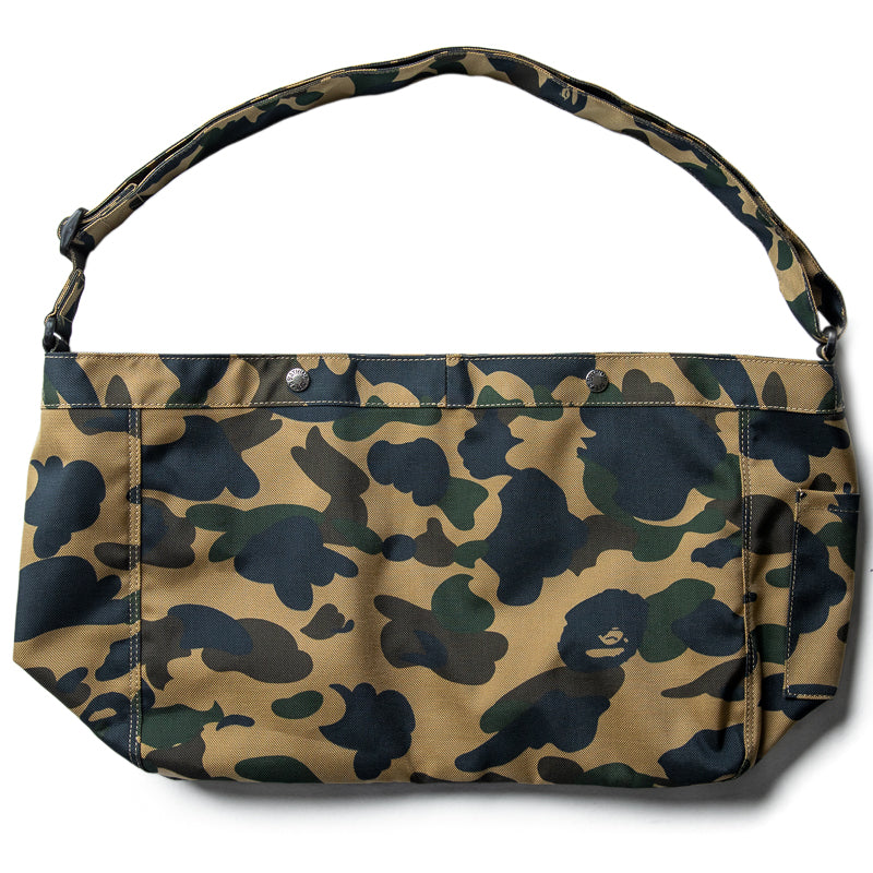 Bape 1st discount camo shoulder bag