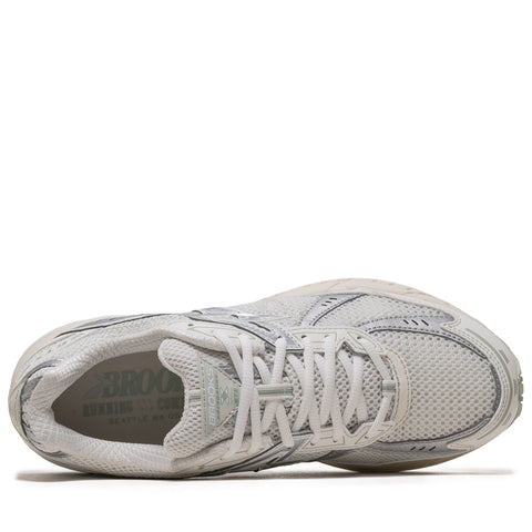 Brooks Adrenaline GTS 10 - White/Coconut Milk