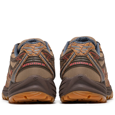 Staple x Brooks Cascadia 1 - Ginger/Wren