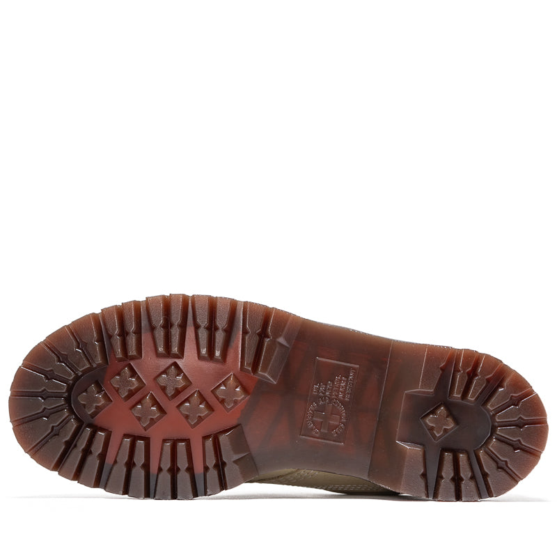 【関税込み】Dr. Martens オフホワイト Lowell ダービー Dr. Martens - Lowell Moc Toe Shoes in Light Tan Buttersoft
