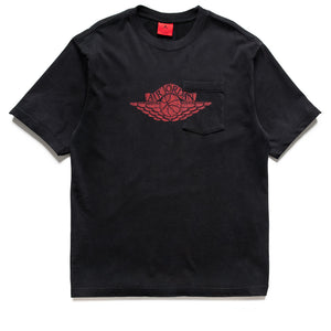 Jordan Flight Essentials Pocket Tee - Black/University Red