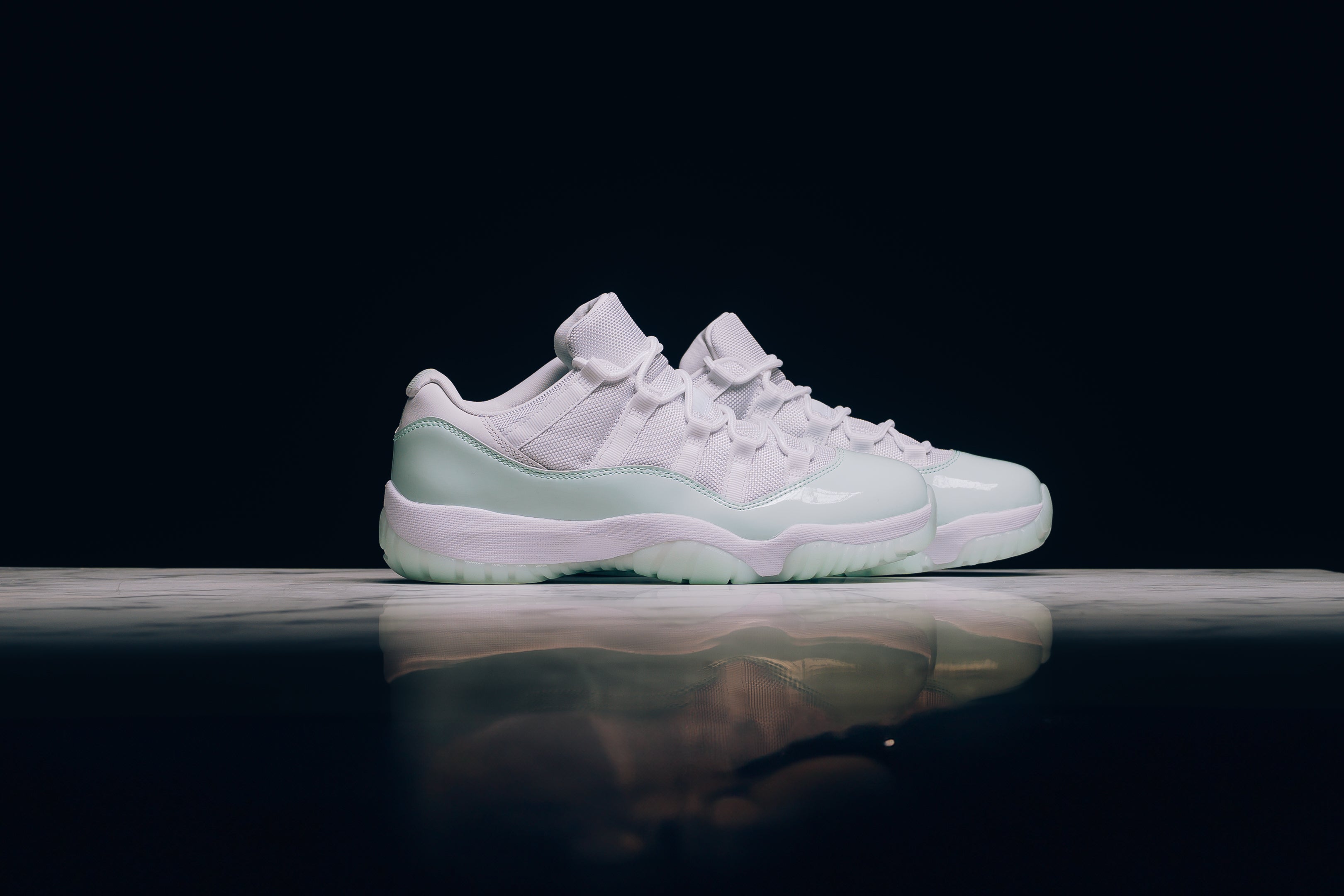 ★人気★Nike★Air Jordan 11 Retro Low IGLOO WMS Wmns Jordan 11 Retro Low 'Igloo' - Air Jordan - AH7860 103