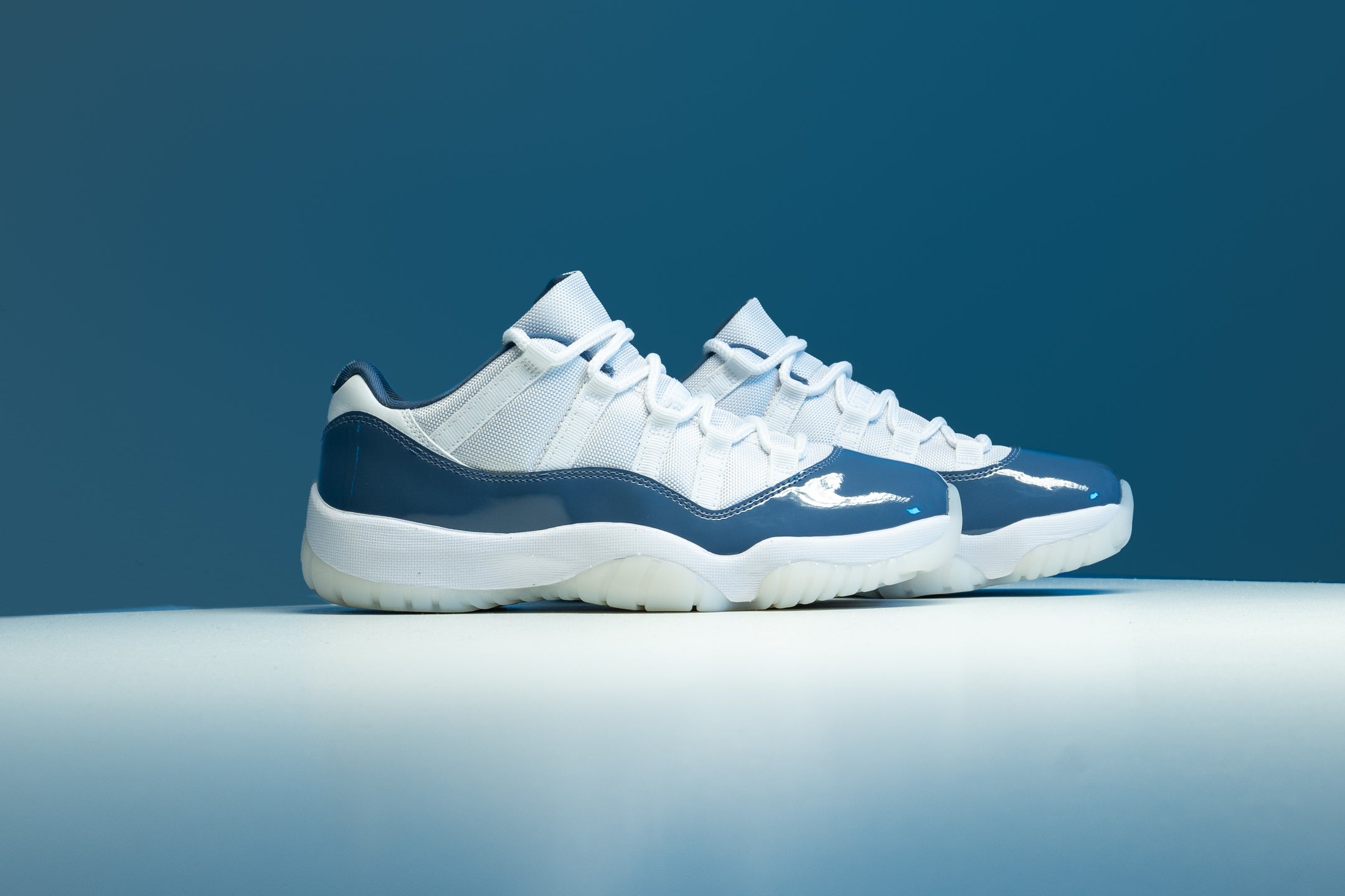 navy blue and lime green jordans