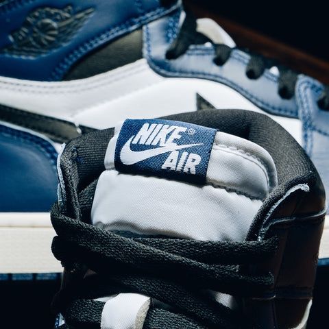 Air Jordan 1 Retro High OG 'Midnight Navy' - Midnight Navy/Black