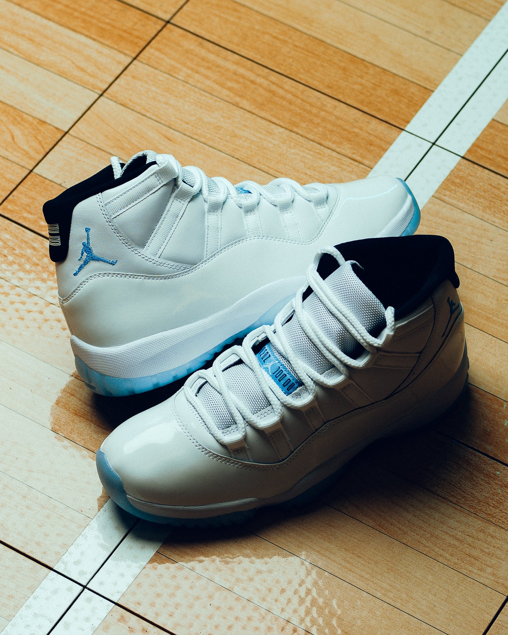 sky blue and white 11s