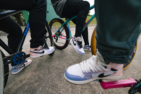 Jordan 1 sports illustrated on feet sales