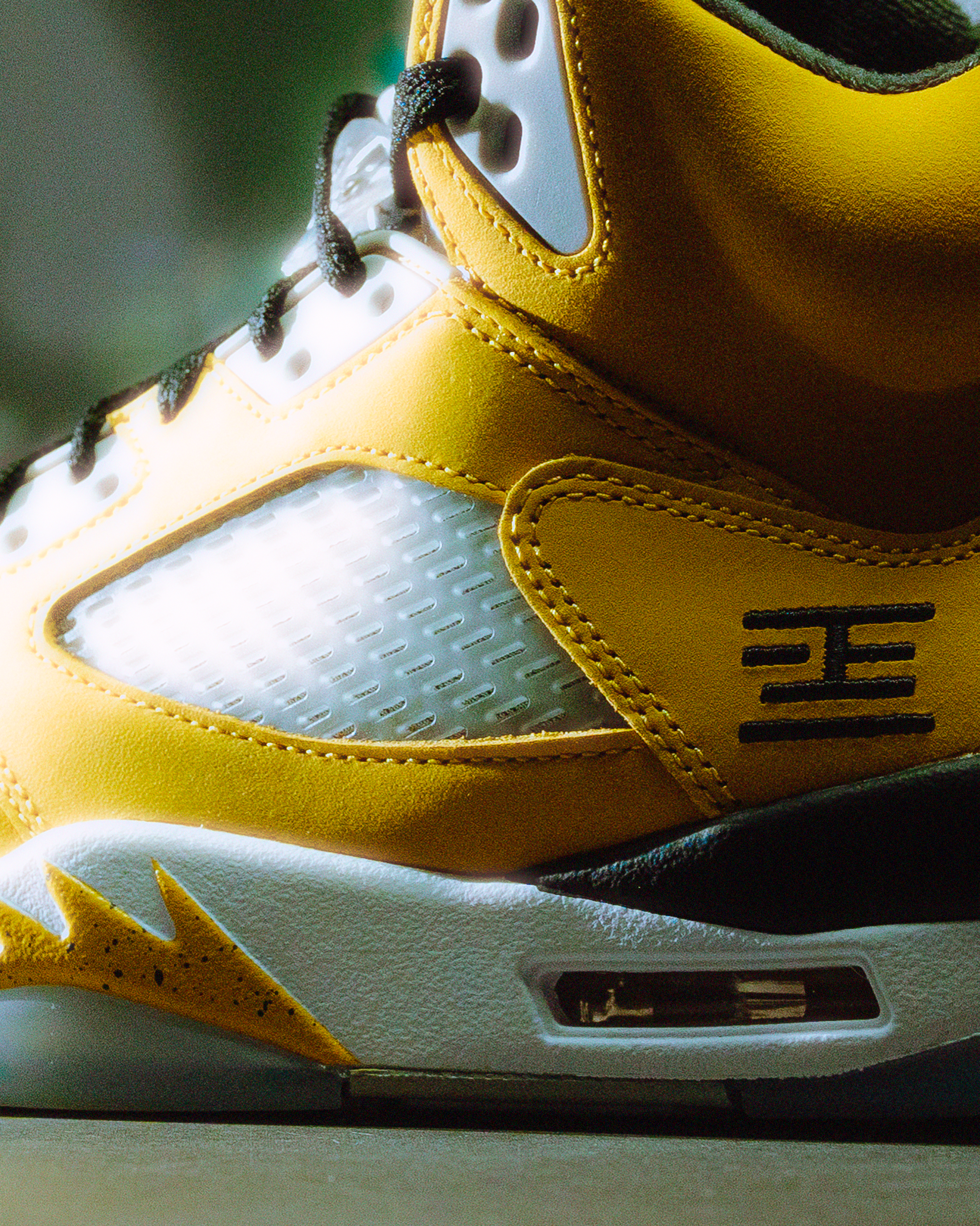 yellow jordan 5