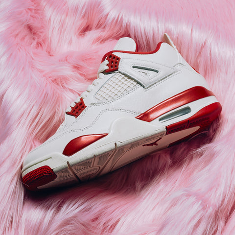 Women's Air Jordan 4 Retro 'Valentine's Day' - Pale Ivory/Sierra Red