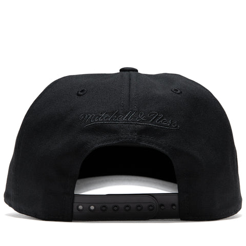 Politics x Mitchell & Ness Pro Pinch Arch Canvas Snapback - Black