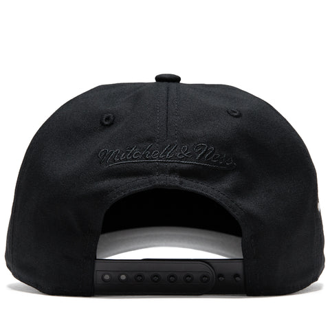 Politics x Mitchell & Ness Pro Pinch Canvas Snapback - Black