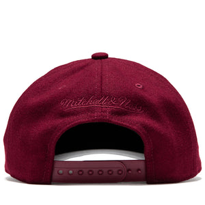 Politics x Mitchell & Ness Pro Pinch Wool Snapback - Maroon