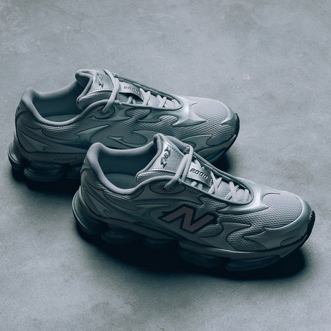 New Balance 2000 'Silver Metallic' - Grey/Grey