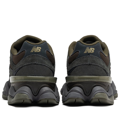 New Balance 9060 - Grey/Green