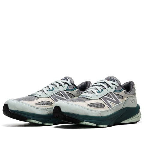 New Balance Made in USA 990v6 - Clay Ash/New Spruce
