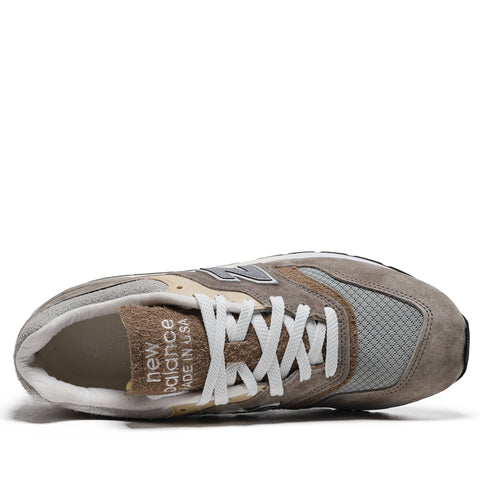 New Balance Made in USA 997 - Light Mushroom/Mirage Grey