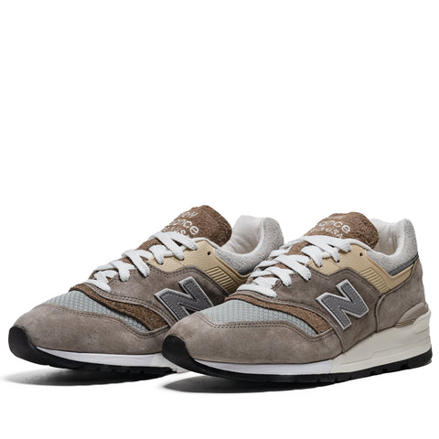 New Balance Made in USA 997 - Light Mushroom/Mirage Grey