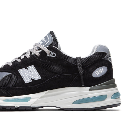 New Balance Made In UK 991v2 - Black/Smoked Pearl