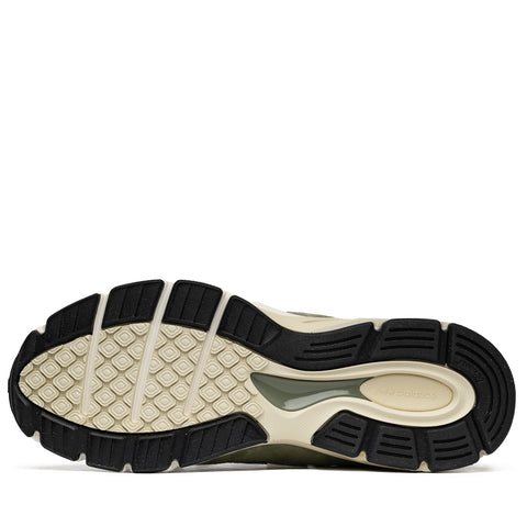 New Balance Made in USA 990v4 - Olive/Incense