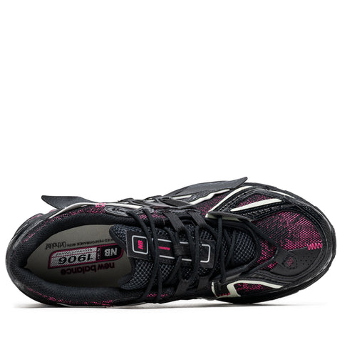 New Balance 1906A - Black/Dragon Berry